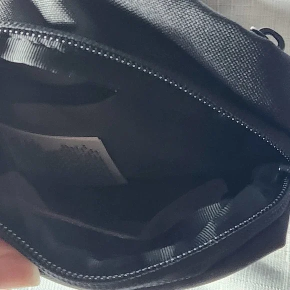 The North Face Crossbody Pack Cross Body Bag Purple Jester - Picture 11 of 12